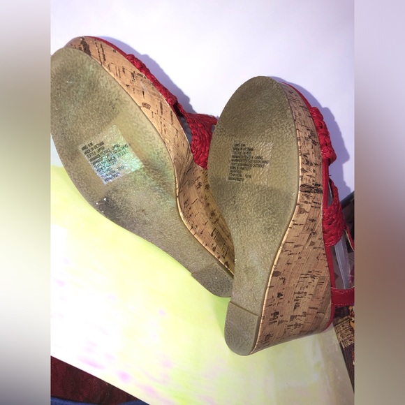 SO Vibrant Red Woven Wedges - Picture 10 of 16